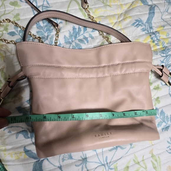 Radley London Sunny Rise drawstring crossbody - Picture 12 of 16